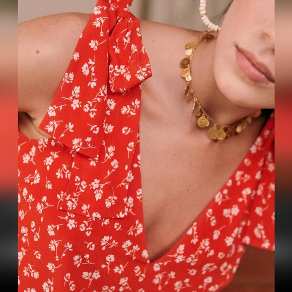 Sezane Lara Sleeveless Silk Blouse - Picture 2 of 5